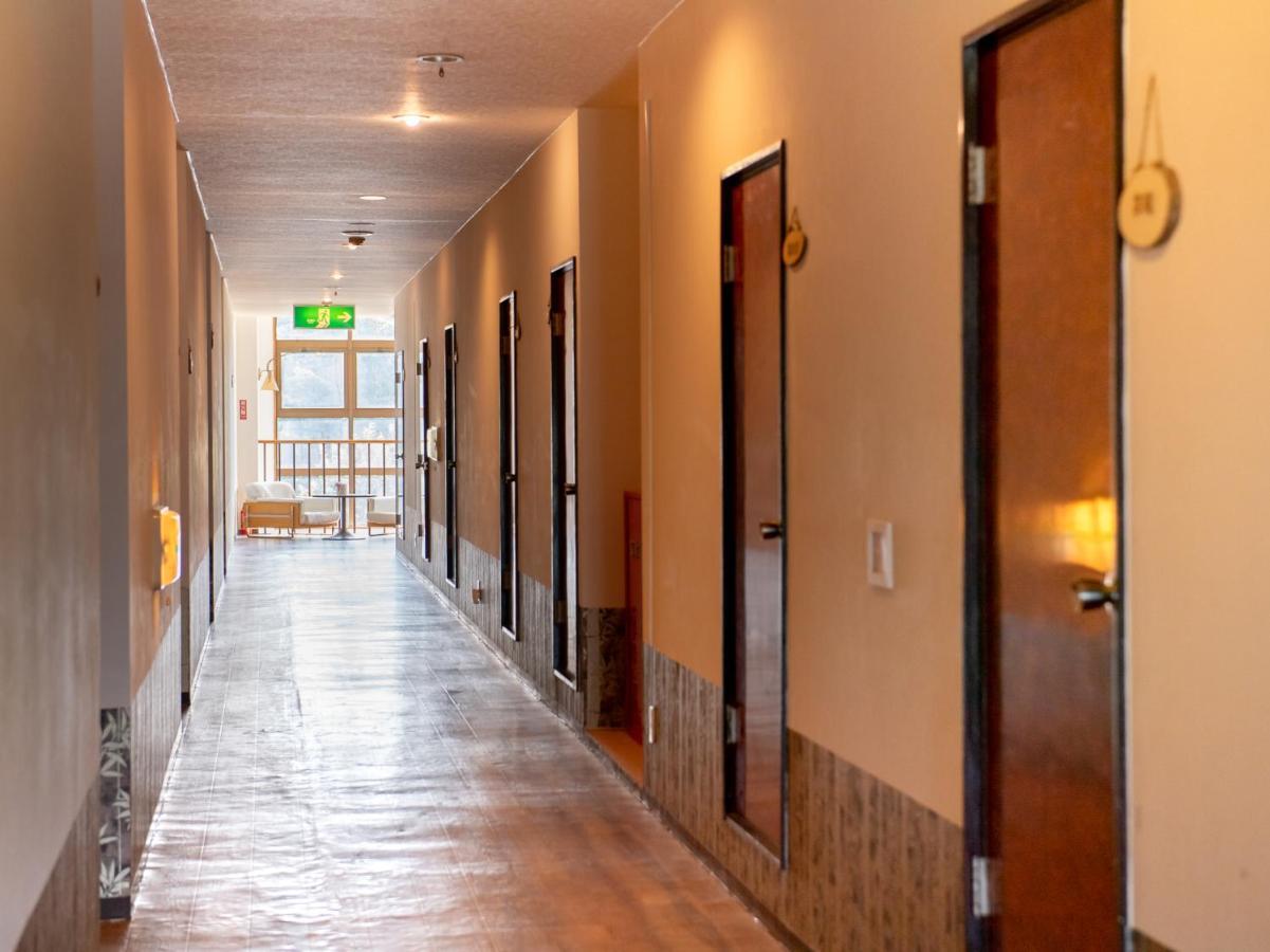 Oyo Hotel Mifuji Яманакако Екстериор снимка