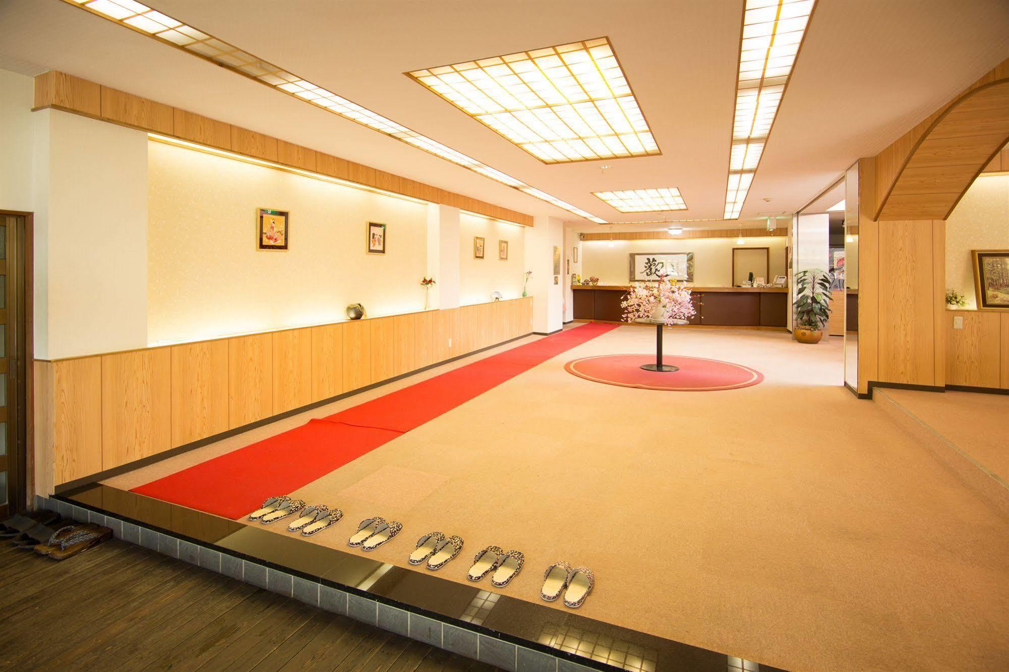 Oyo Hotel Mifuji Яманакако Екстериор снимка